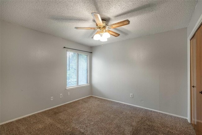 Building Photo - 8517 Fathom Cir