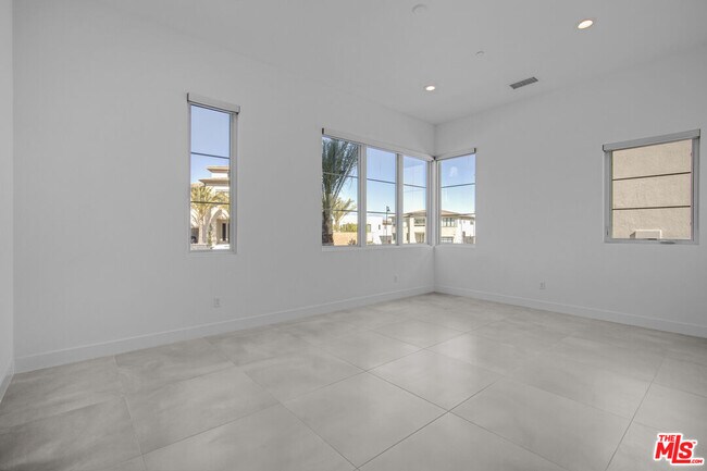 Building Photo - 20056 Mersey Ln