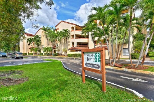 Primary Photo - 2 br, 2 bath Condo - 9280 SW 123rd Ct
