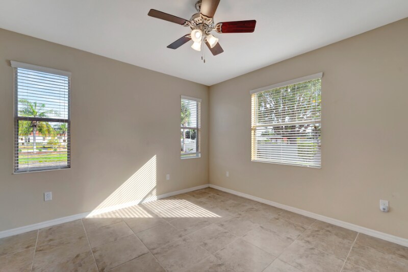 Building Photo - 27133 Ipswich Dr