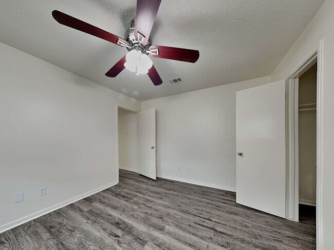 Building Photo - 18002 Woodgum Dr