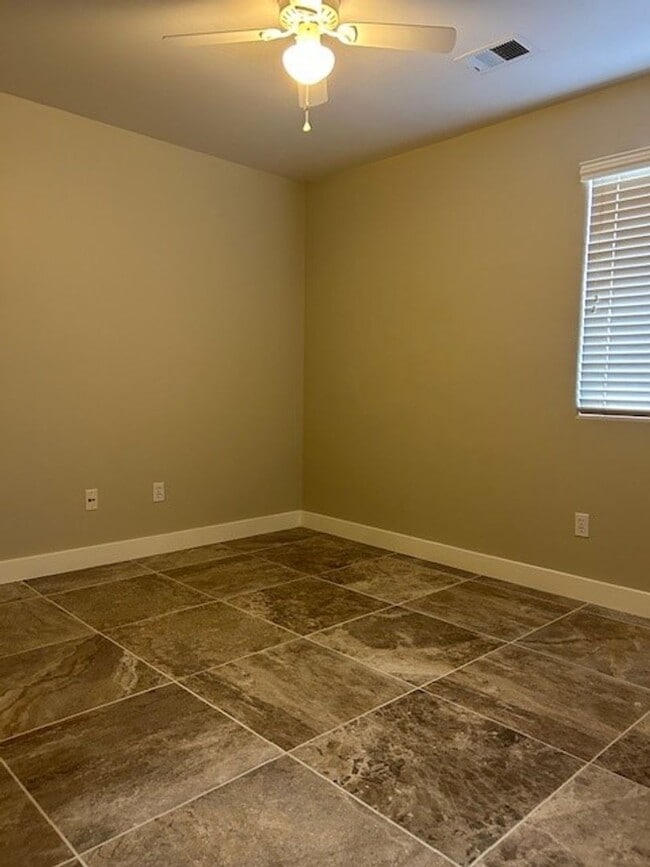 Building Photo - 11100 Myers Ranch Ct