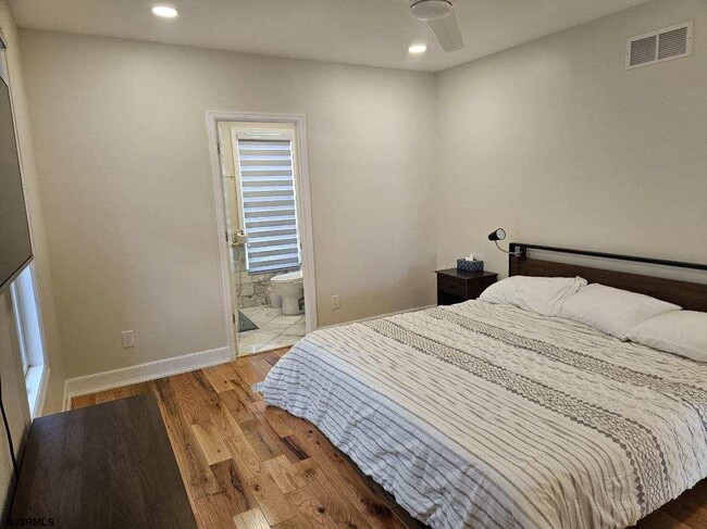 Building Photo - 27 S Little Rock Ave