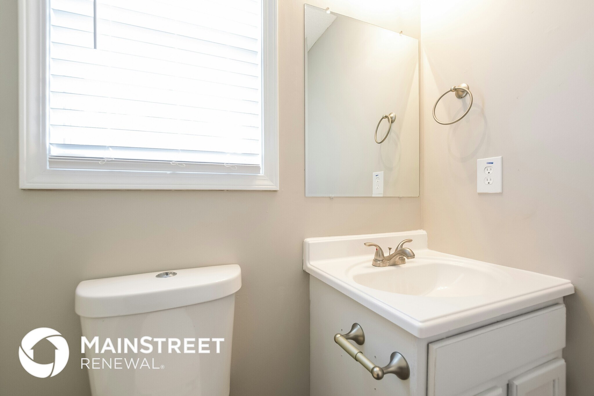 Building Photo - 111 Brookside Dr