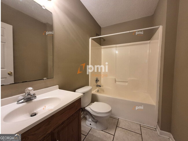 Building Photo - 342 Orchard Way