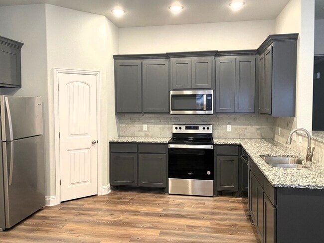 Building Photo - NEW BUILD FOR LEASE IN "THE GROVE" IN SHER...