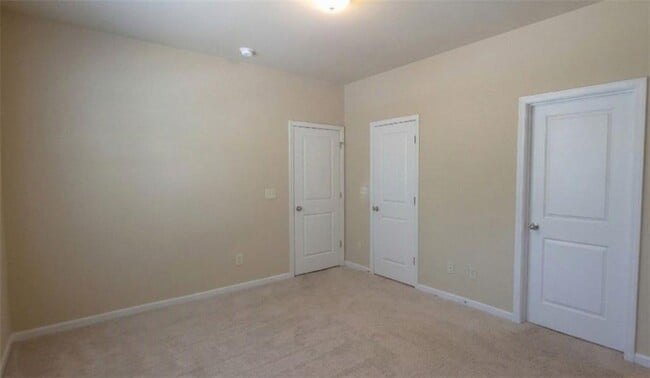 Building Photo - 29 Privet Cir