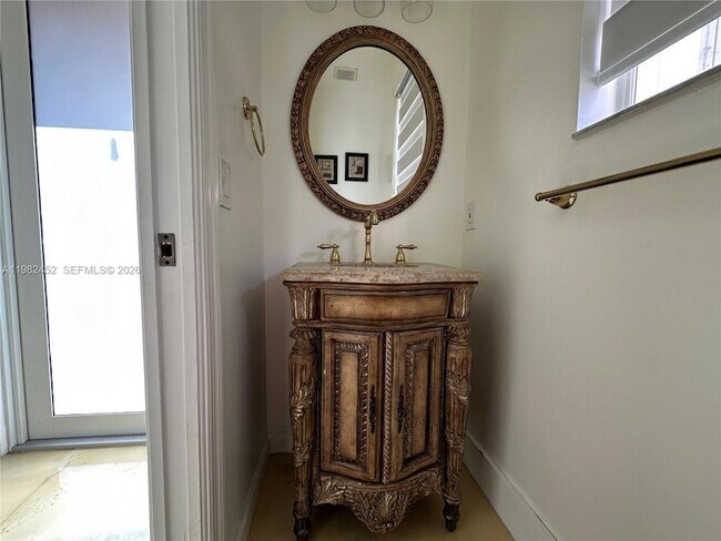 Building Photo - 27866 SW 142nd Ave