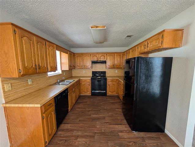 Building Photo - 442 Roosevelt Ave