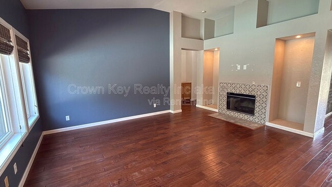 Building Photo - 885 Tom Fowler Dr