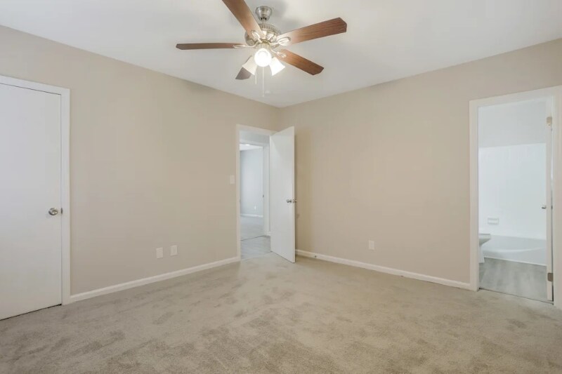 Building Photo - 4164 Forest Ct