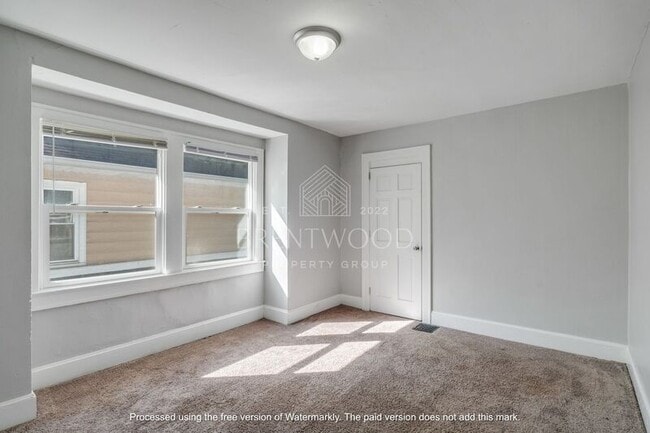 Building Photo - 3039 N Delaware St