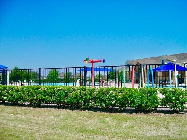 Building Photo - 1440 Water Lily Dr