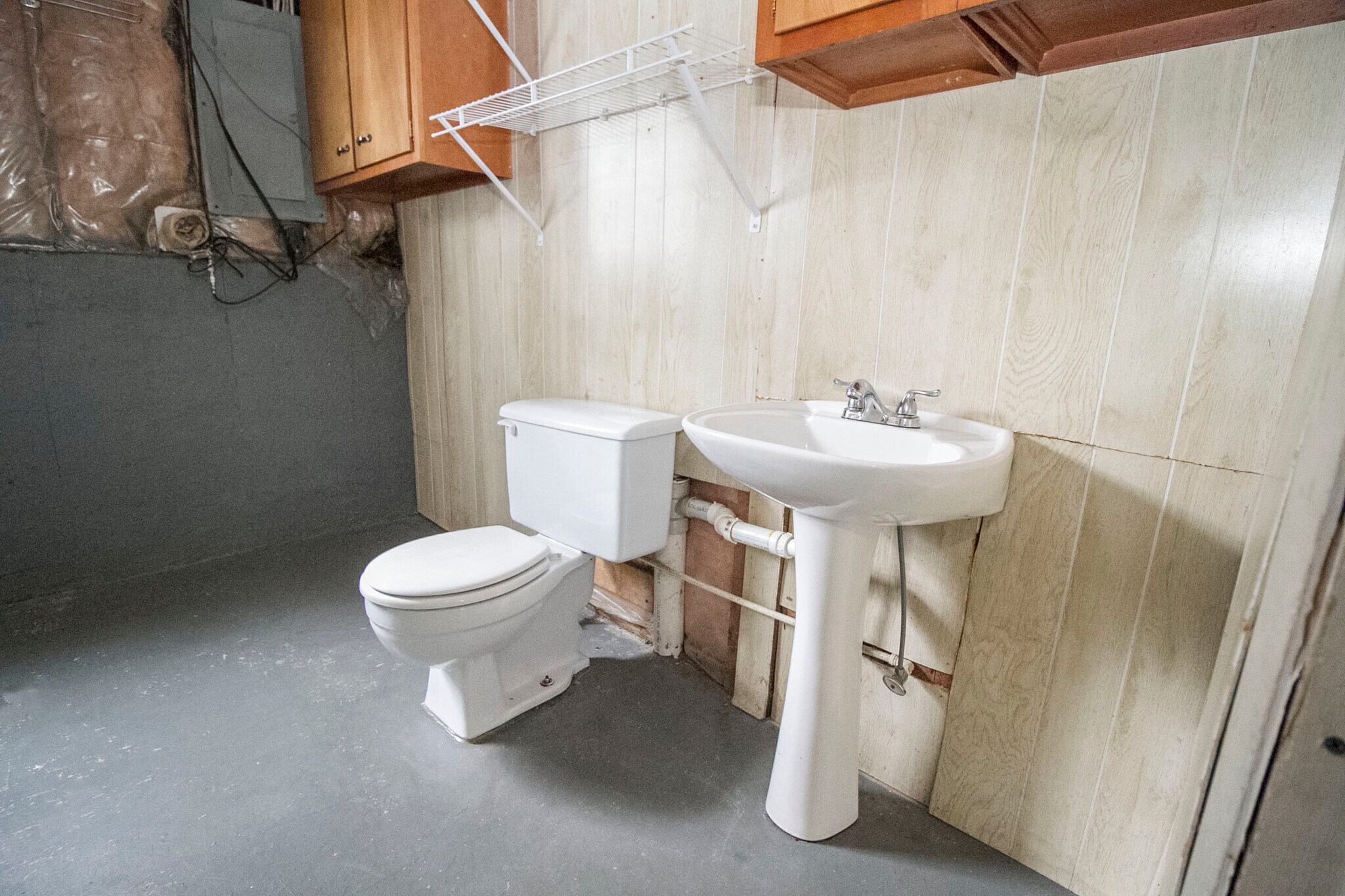 Building Photo - 437 S Haven Rd