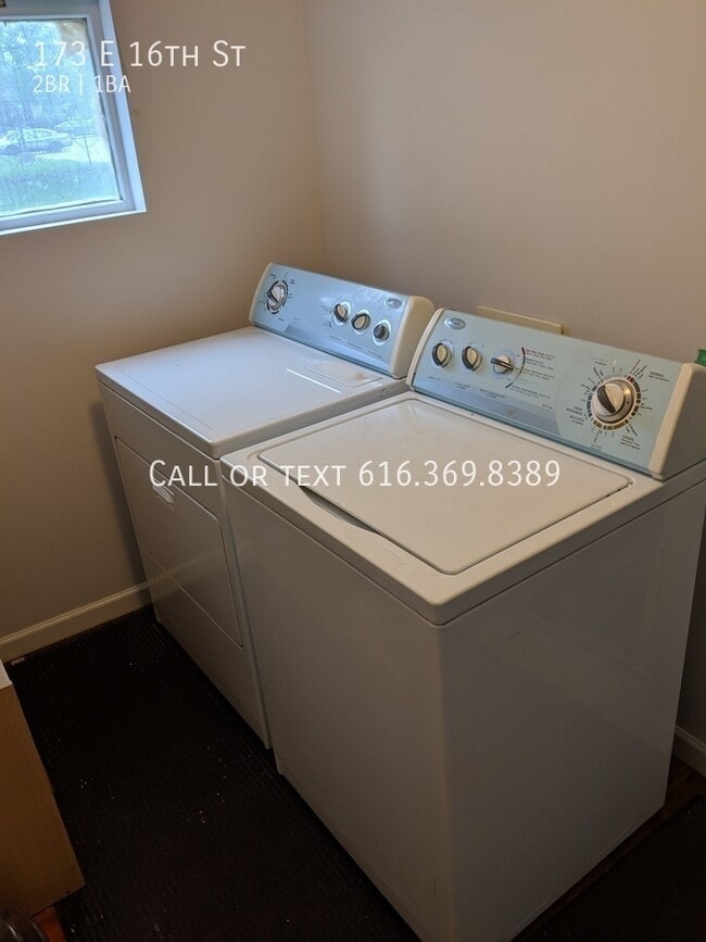 Building Photo - 173 E 16th St