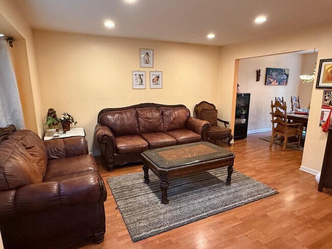 Building Photo - 22291 Arbor Ln