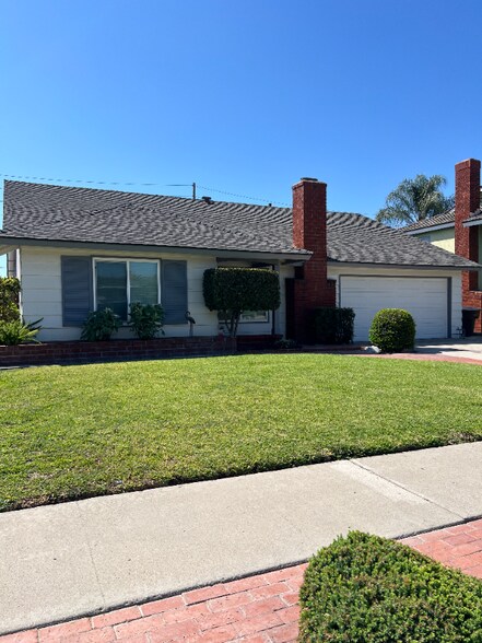 Primary Photo - 650 Wakeforest St