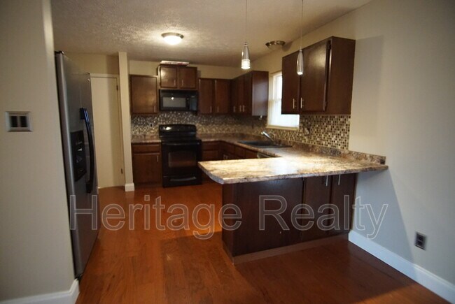 Building Photo - 6209 Bryan Ln