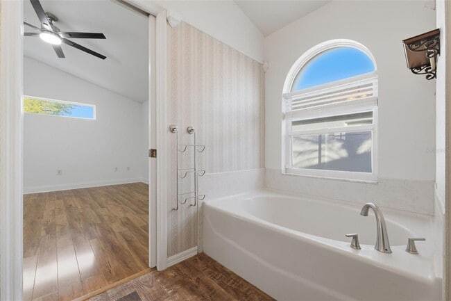 Building Photo - 4527 Clarkwood Ct