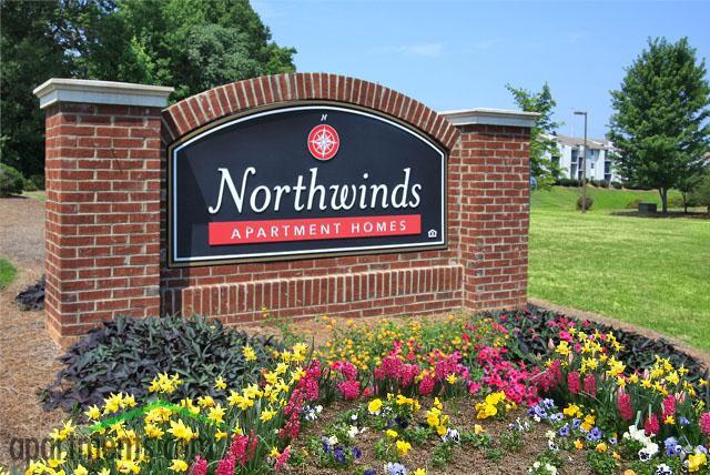 Village 1373 Greensboro Nc Apartment Finder Entrance Village 1373