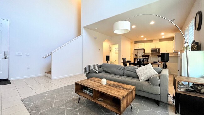 Building Photo - 3BD/2.5BA - Modern 3-Bed Home with Privacy & Amenities: Near Schools, Parks & Shopping!