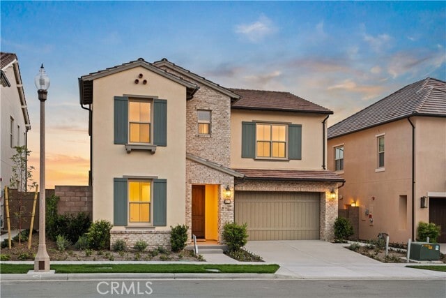 Building Photo - 206 Collino