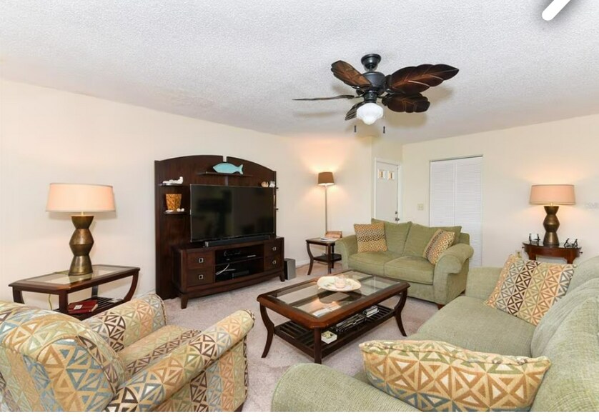 Building Photo - 2495 Twin Dr