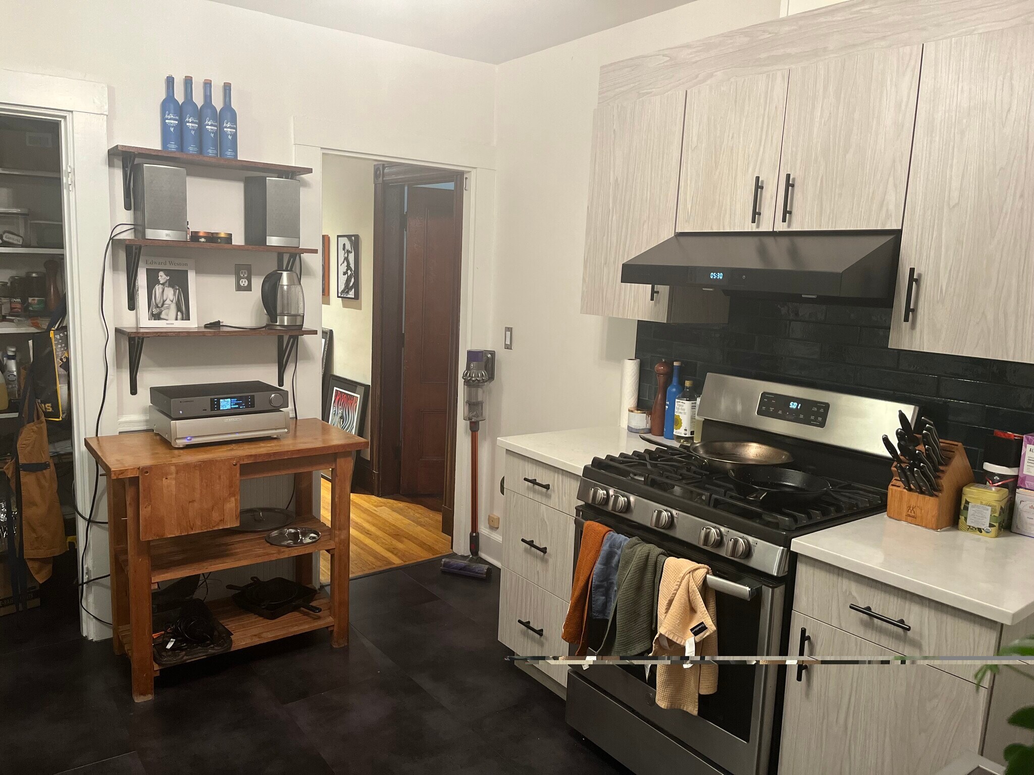 Building Photo - 22 Spalding St