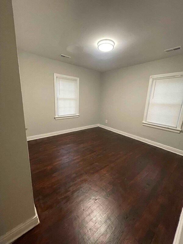 Building Photo - 1434 Minefee St