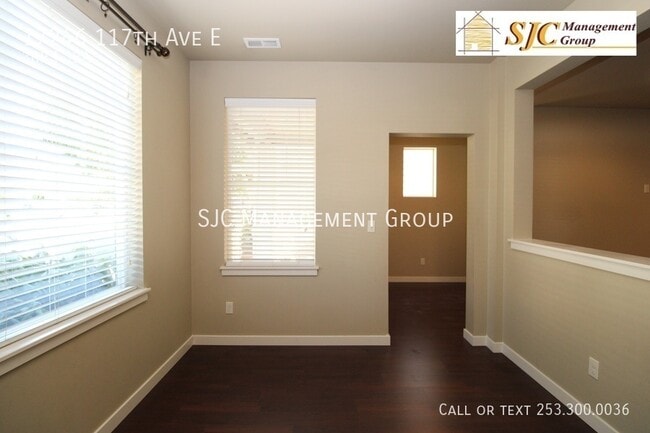 Building Photo - 17246 117th Ave E