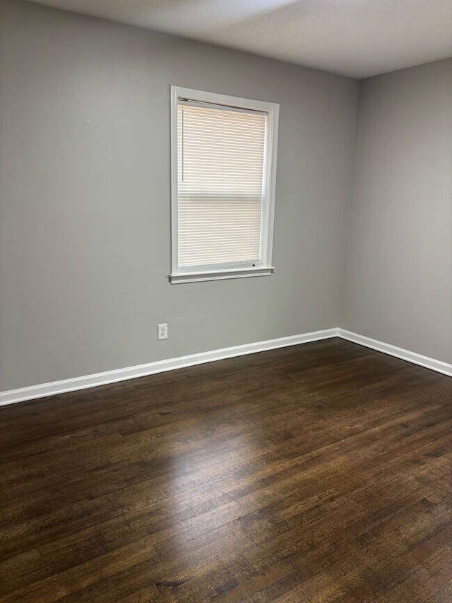 Building Photo - 3124 Boone St