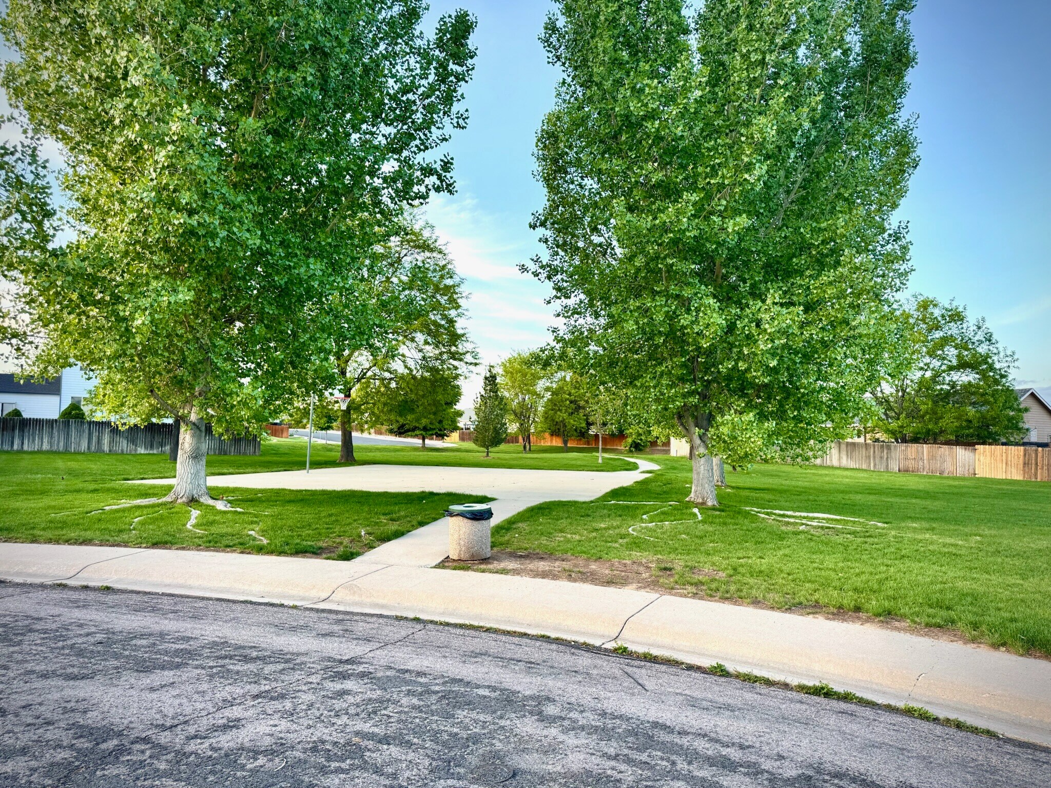 Basketball court - 1908 Sherwood Ln