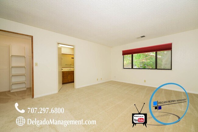 Building Photo - Benicia Southampton Hills home
