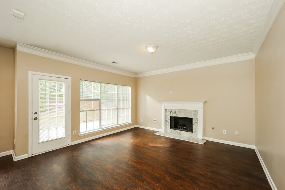 Building Photo - 8639 Glendevon Ct