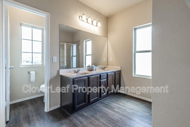 Building Photo - 6026 Galena Rock