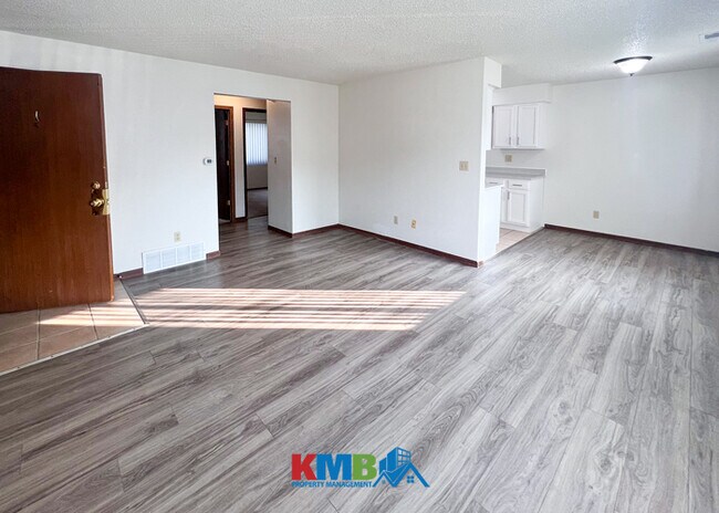 Building Photo - 945 Boston Way