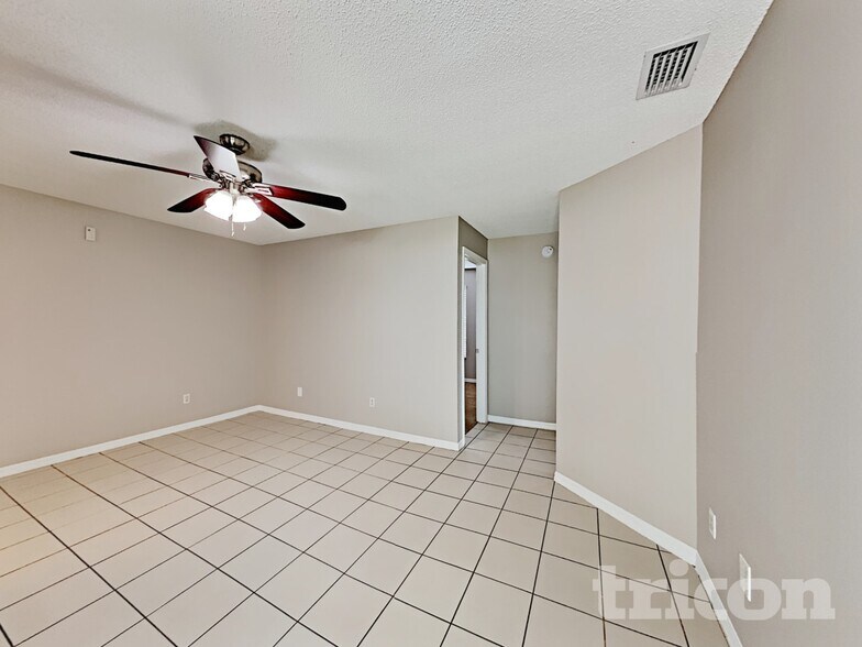 Building Photo - 836 Cloyd Dairy Loop