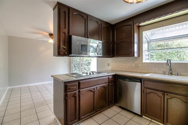 Building Photo - 1108 Topaz Ave