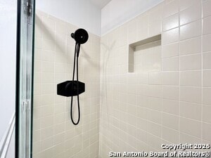 Building Photo - 8642 Fredericksburg Rd