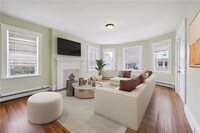 Building Photo - 31 Lenox Ave