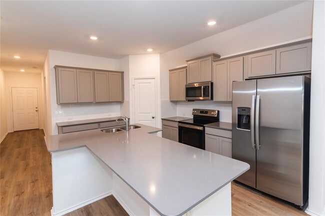 Building Photo - 116 The Ugly Wy