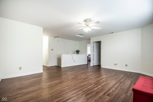 Building Photo - 9462 W Stargazer Dr