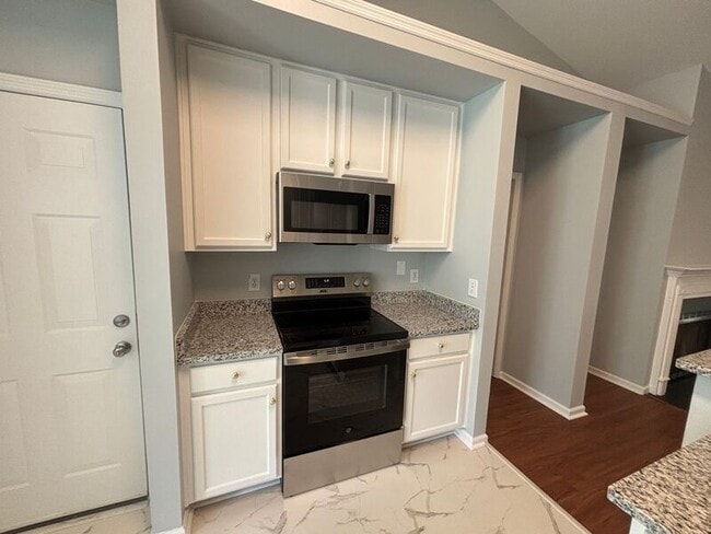 Building Photo - 3307 Crowell Ln