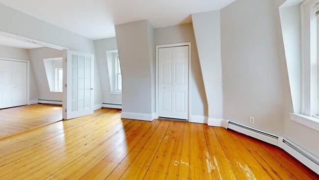 Building Photo - 171 Trenton St