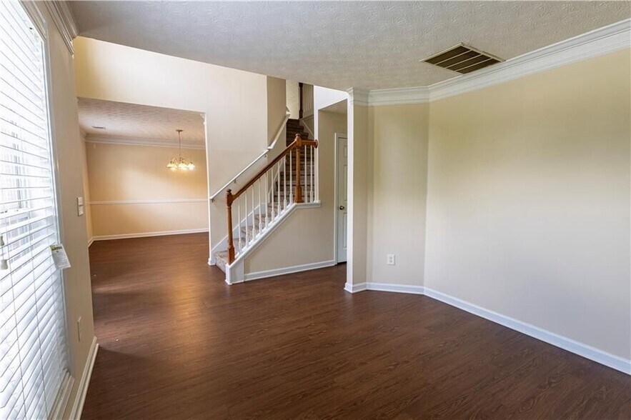 Building Photo - 2432 Pendergrass Ln
