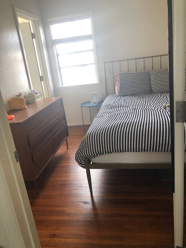 Building Photo - 1830 30th St