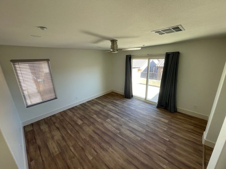 Building Photo - 668 Moonlight Stroll St