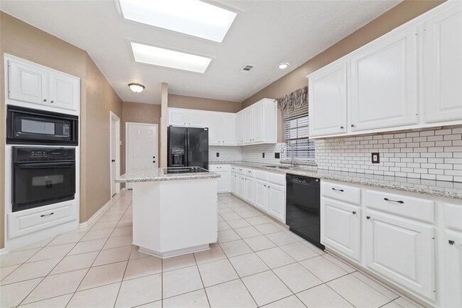 Building Photo - 5314 Wild Blackberry Dr