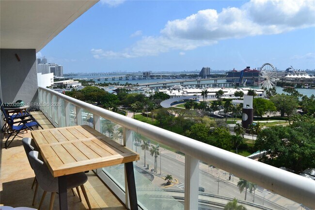Building Photo - 50 Biscayne Blvd