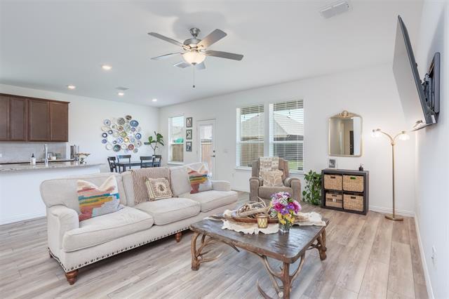 Building Photo - 1104 Elijah Dr